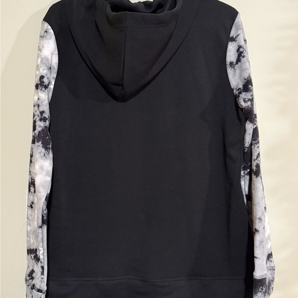 Black and Gray Hoodie with Vibes Print from Ardene - Picture 4 of 12